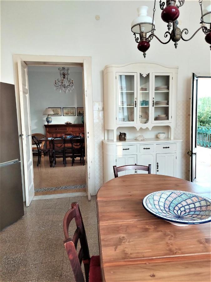 Villa Nel Salento - Ampie Camere E Giardino, Fino A 9 Persone Barbarano del Capo Exteriör bild